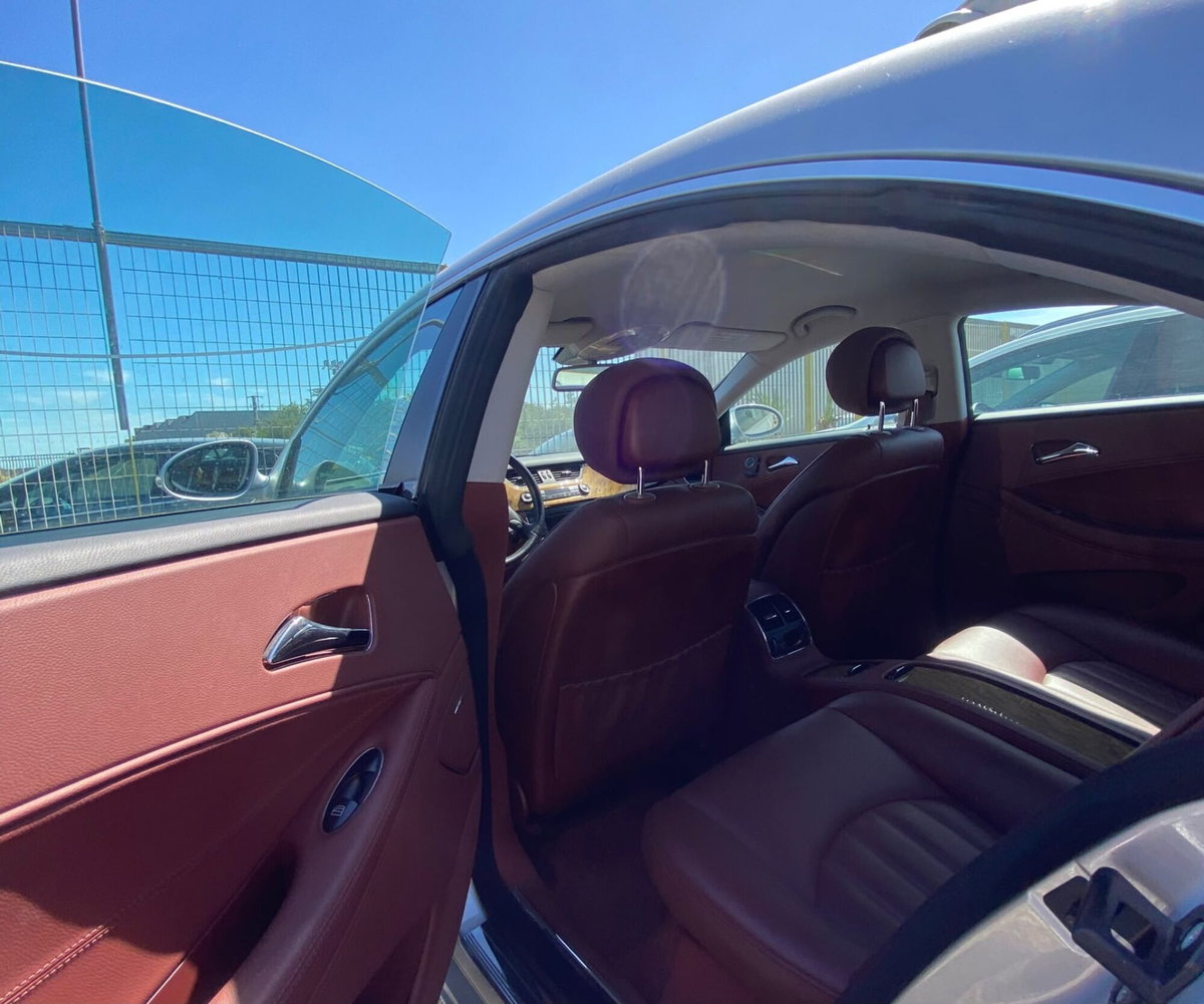 Mercedes-Benz CLS 320 CDI Sport (10)