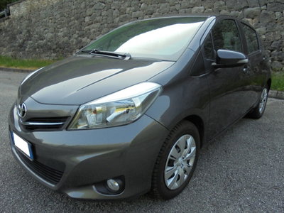 Toyota Yaris 1.0 5 porte Active usata