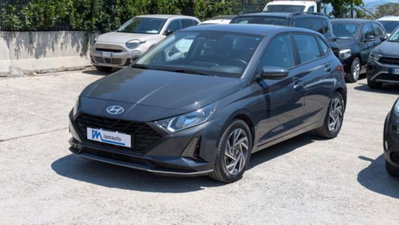 Hyundai i20 1.2 MPI MT TechLine (2)