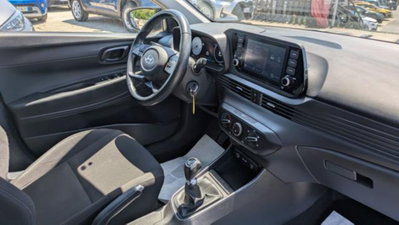 Hyundai i20 1.2 MPI MT TechLine (8)