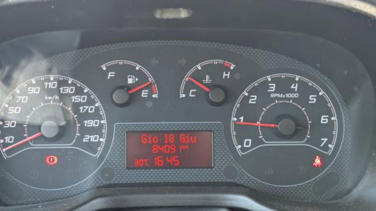 Fiat Fiorino QUBO 1.3 MJT 95CV Trekking (N1) (11)