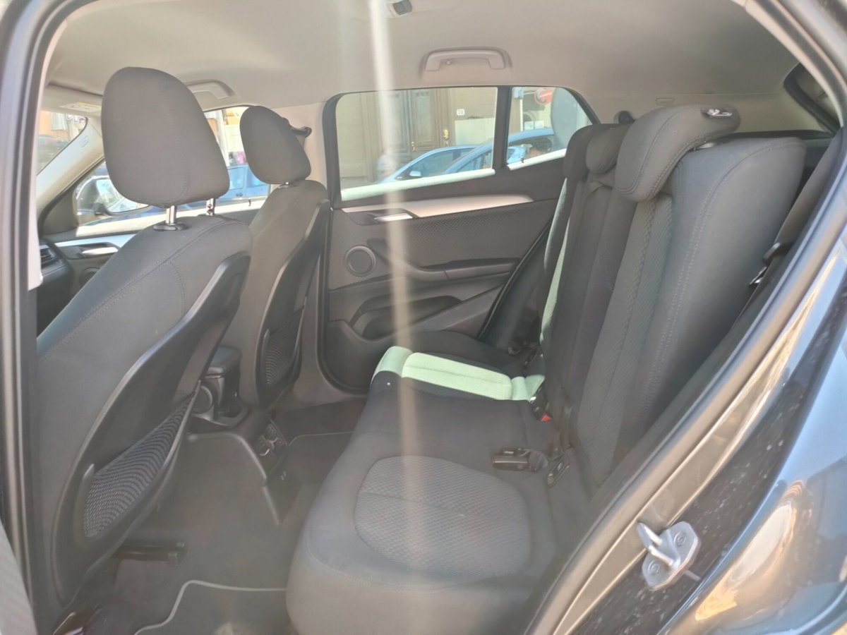 BMW X2 sDrive18d Business-X (20)