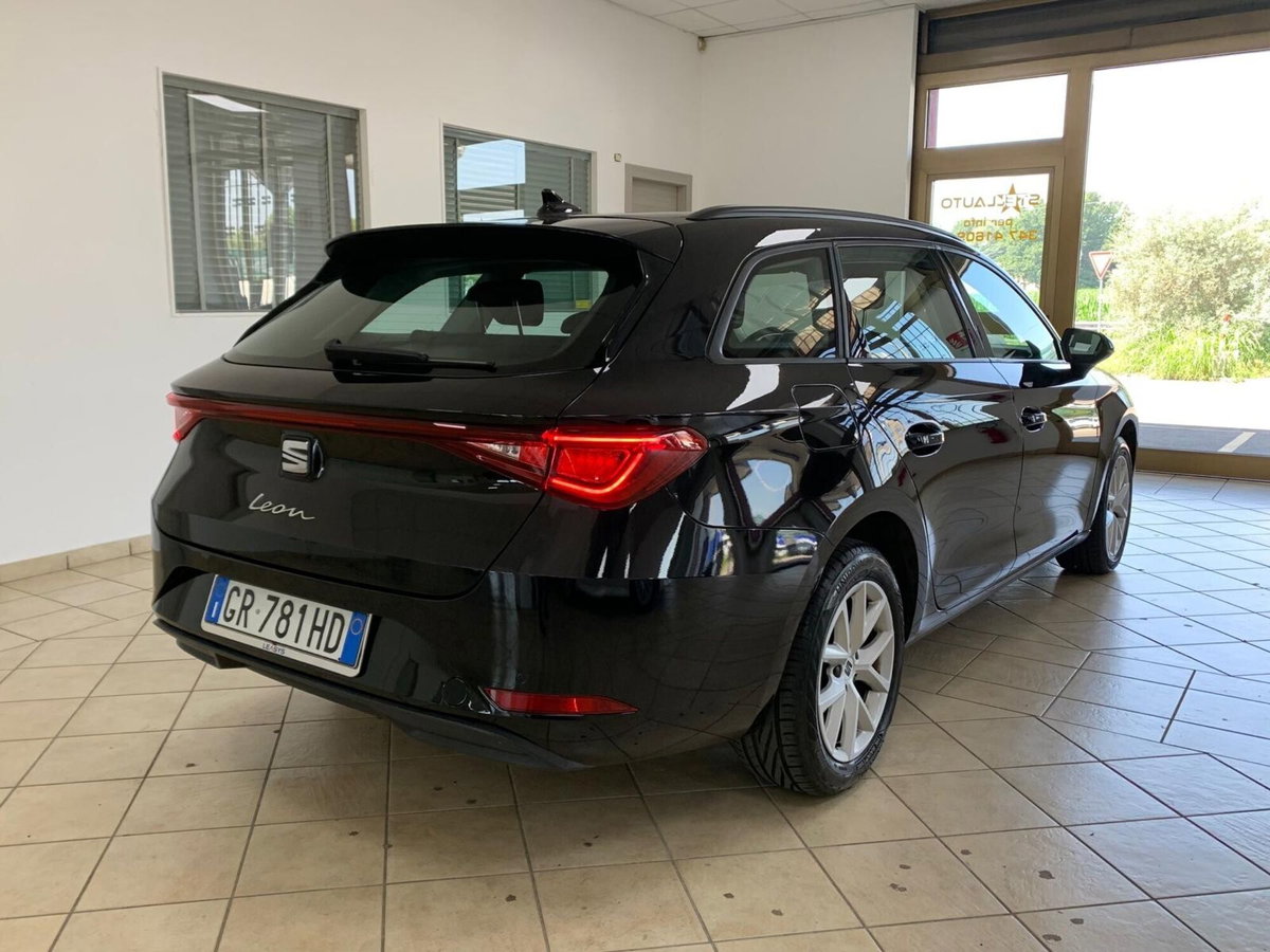 SEAT Leon ST Sportstourer 2.0 tdi Business 116cv (5)