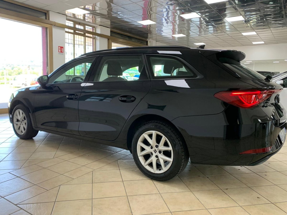 SEAT Leon ST Sportstourer 2.0 tdi Business 116cv (8)