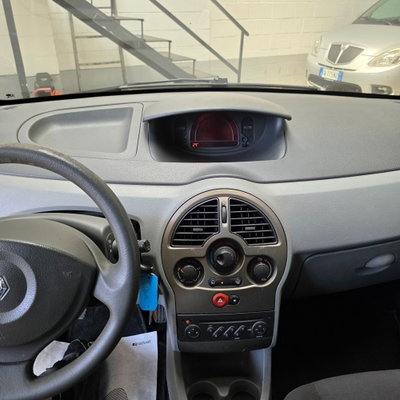 Renault Modus 1.2 16V Expression (6)