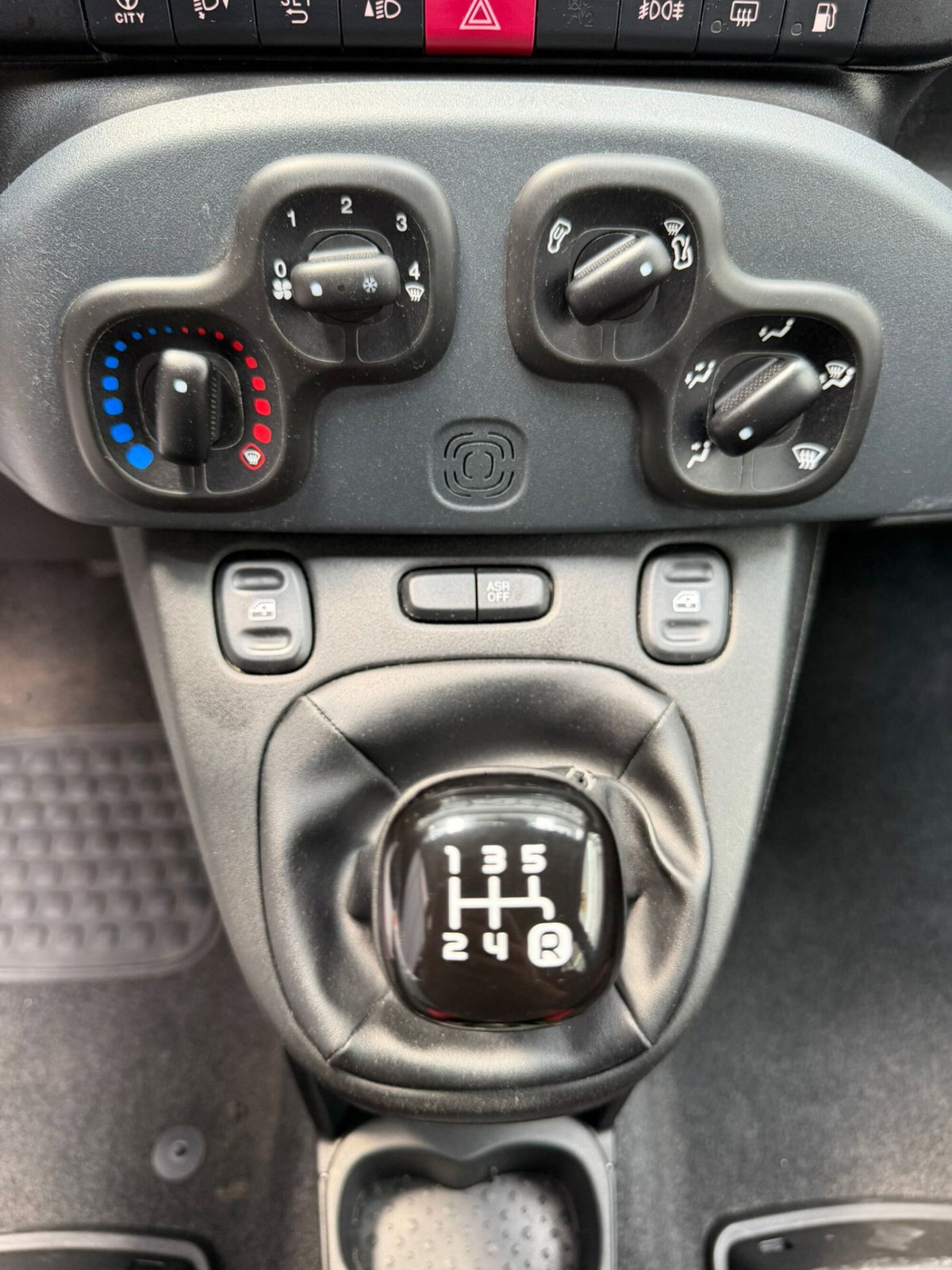 Fiat Panda 0.9 TwinAir Turbo Natural Power Pop Van 2 posti (12)