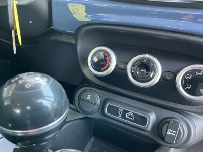 Fiat 500L 1.4 T-Jet 120 CV GPL Lounge (10)