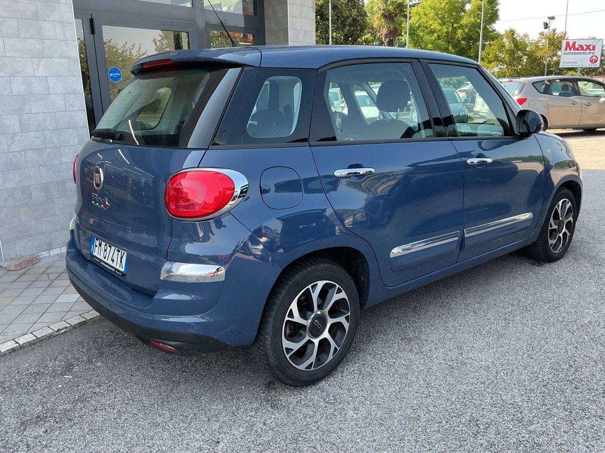 Fiat 500L 1.4 T-Jet 120 CV GPL Lounge (4)