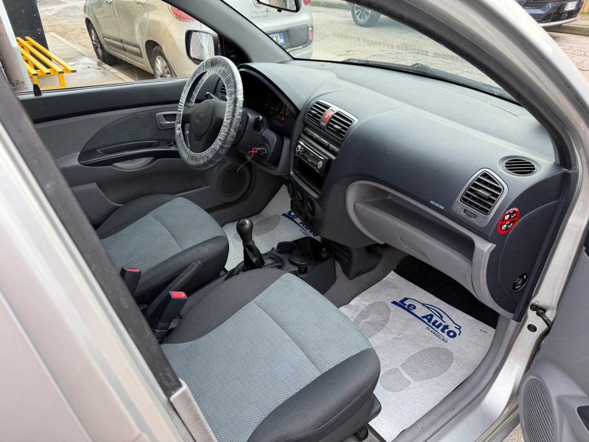 Kia Picanto 1.1 12V Fresh (4)
