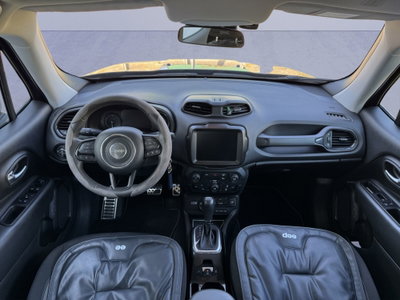 Jeep Renegade 1.3 T4 190CV PHEV 4xe AT6 Limited (12)