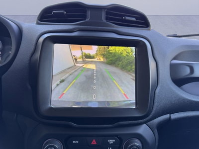 Jeep Renegade 1.3 T4 190CV PHEV 4xe AT6 Limited (14)