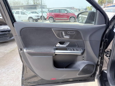 Mercedes-Benz GLA SUV 220 d Automatic 4Matic Premium (16)