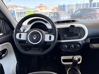 Renault Twingo 1.0 SCe Live (12)