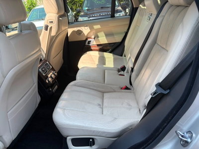 Land Rover Range Rover 3.0 TDV6 Autobiography (9)