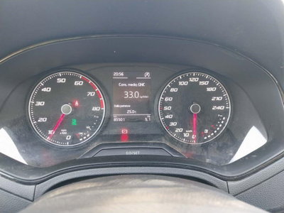 SEAT Ibiza 1.0 TGI 5 porte Reference (9)