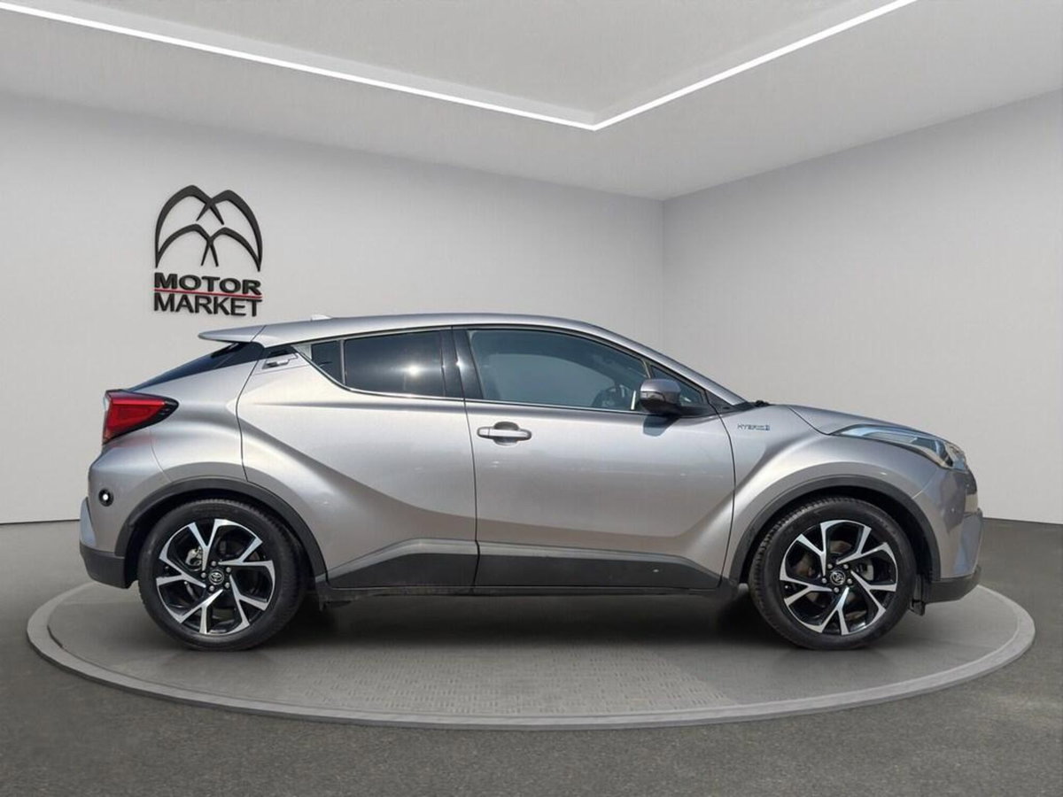 Toyota Toyota C-HR 1.8 Hybrid E-CVT Trend (4)