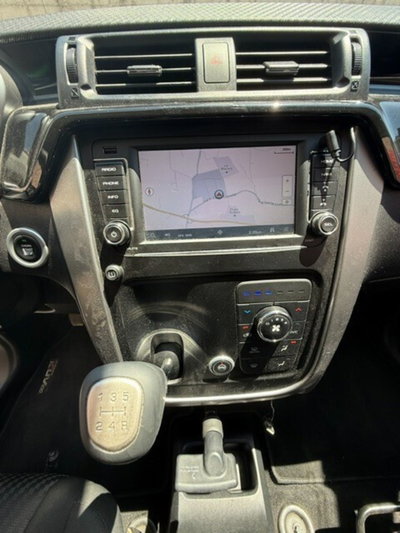 Mahindra KUV100 KUV100 1.2 VVT M-Bifuel(GPL) K8 (13)
