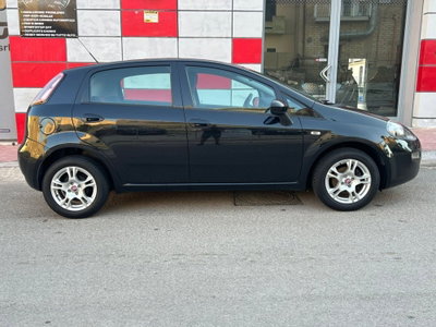 Fiat Punto 1.4 S&S 8V 5 porte Easy (3)