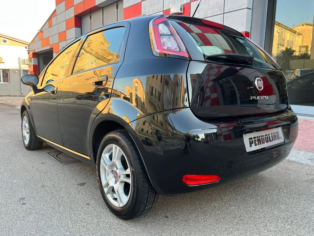 Fiat Punto 1.4 S&S 8V 5 porte Easy (6)