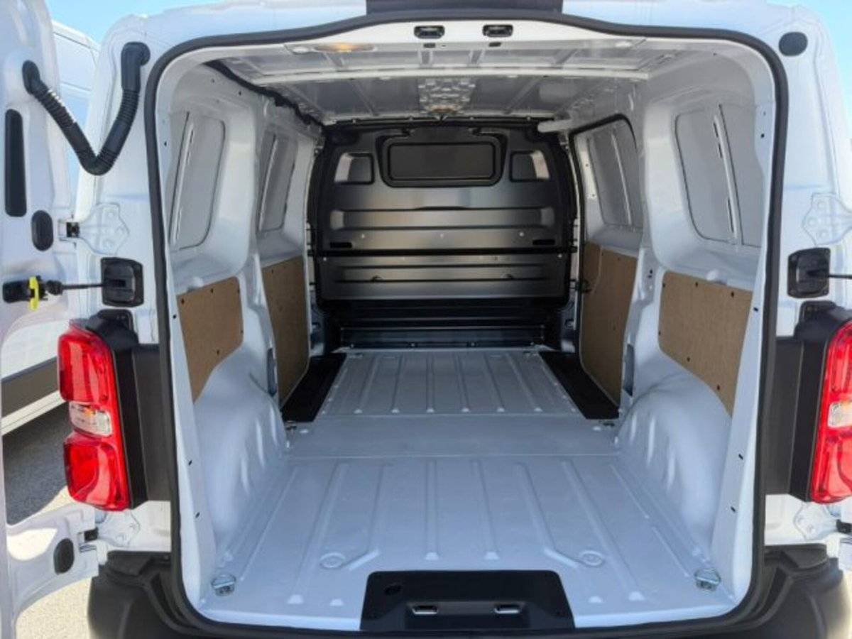 Fiat Scudo Furgone ce 1.5 bluehdi 120cv L3H1 (11)
