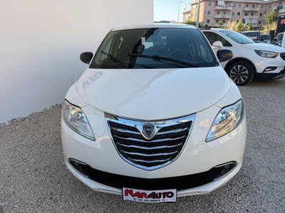 Lancia Ypsilon 1.2 69 CV 5 porte Gold (3)