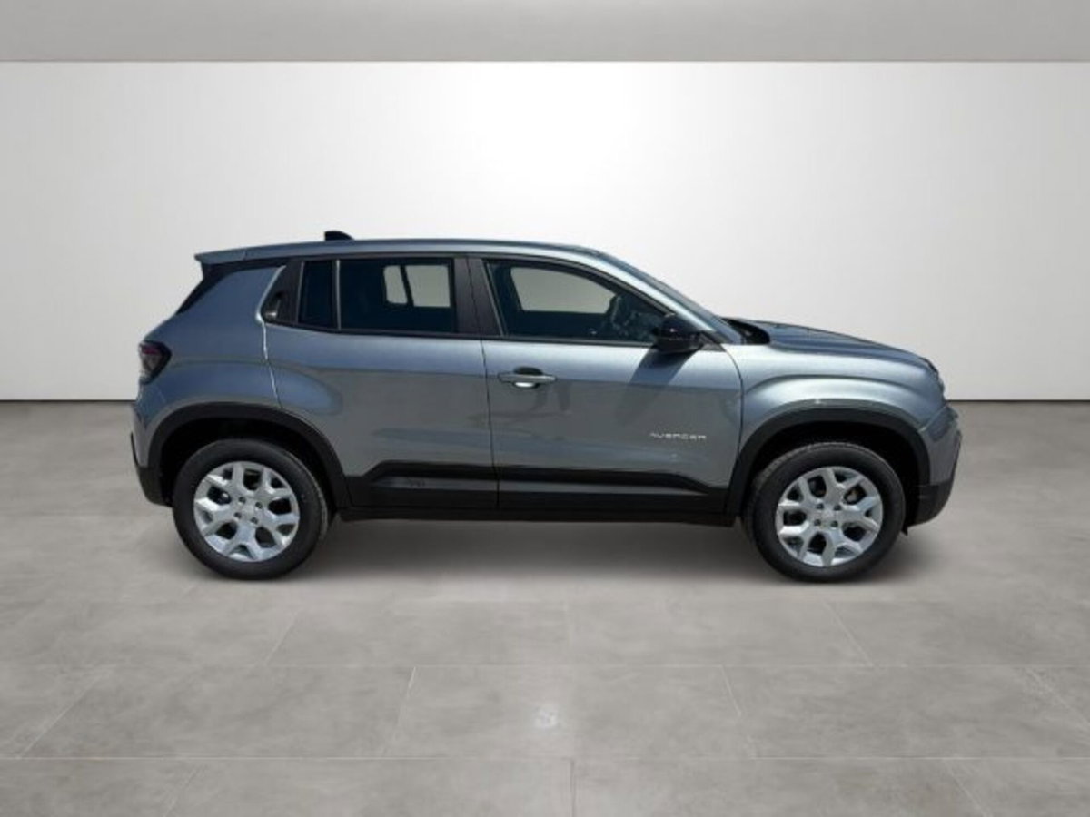 Jeep Avenger 1.2 turbo Altitude fwd 100cv (7)
