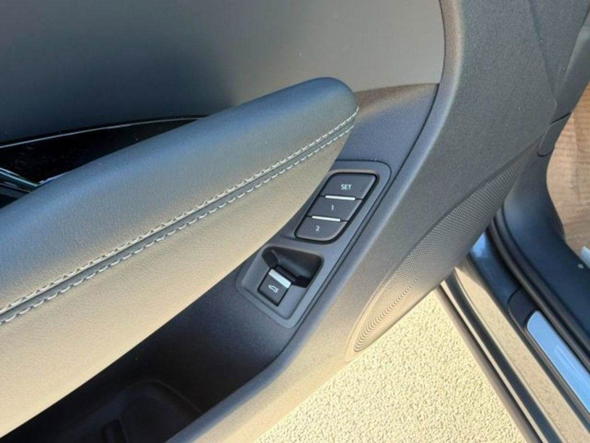 Audi Q3 Sportback 35 TDI quattro S tronic S line edition (18)