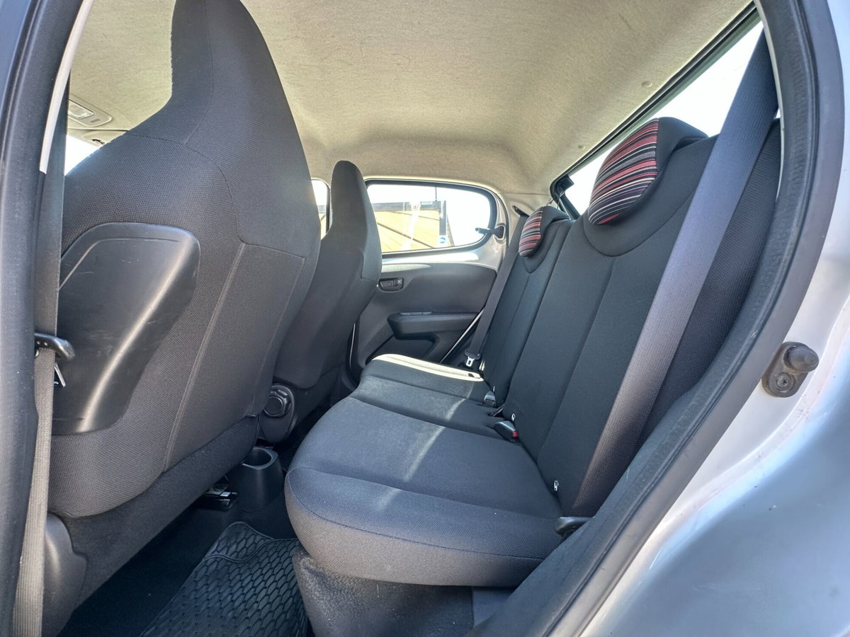 Citroen C1 C1 VTi 72 5 porte Feel (14)