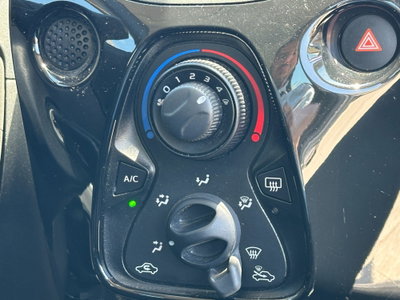 Citroen C1 C1 VTi 72 5 porte Feel (19)