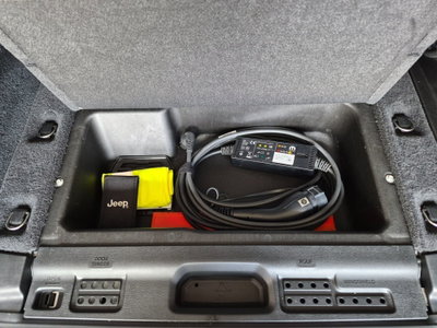 Jeep Wrangler Unlimited 2.0 atx phev Rubicon 4xe auto (13)