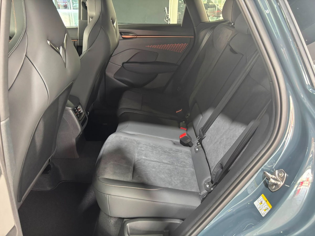 Cupra Terramar 1.5 e-hybrid Impulse 204cv dsg (17)