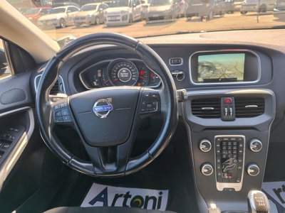 Volvo V40 D2 1.6 Kinetic (11)