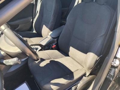 Volvo V40 D2 1.6 Kinetic (12)