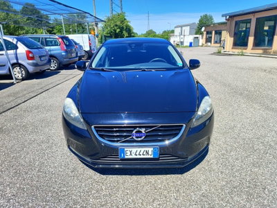 Volvo V40 D2 1.6 Kinetic (2)