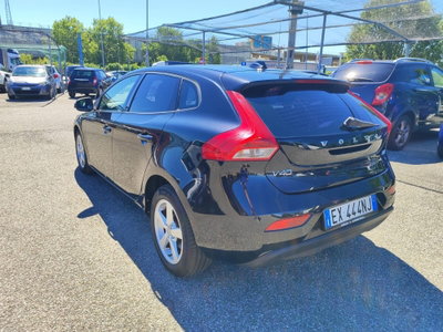 Volvo V40 D2 1.6 Kinetic (4)