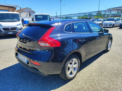 Volvo V40 D2 1.6 Kinetic (6)