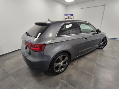 Audi A3 2.0 TDI 150 CV clean diesel Ambition (4)