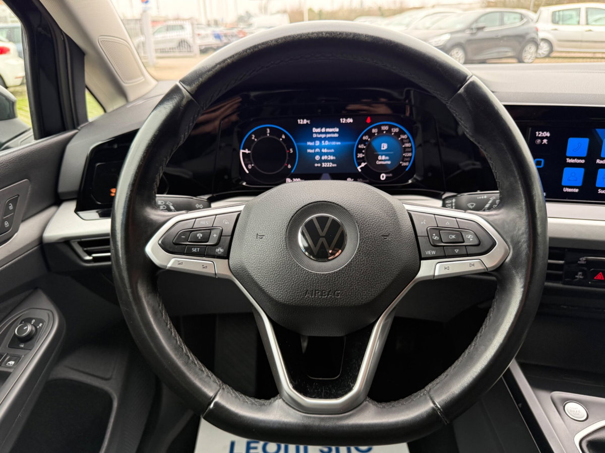 Volkswagen Golf 2.0 TDI SCR Life (11)