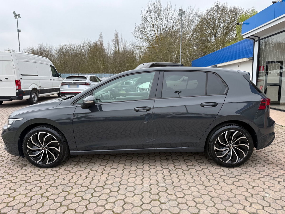 Volkswagen Golf 2.0 TDI SCR Life (5)