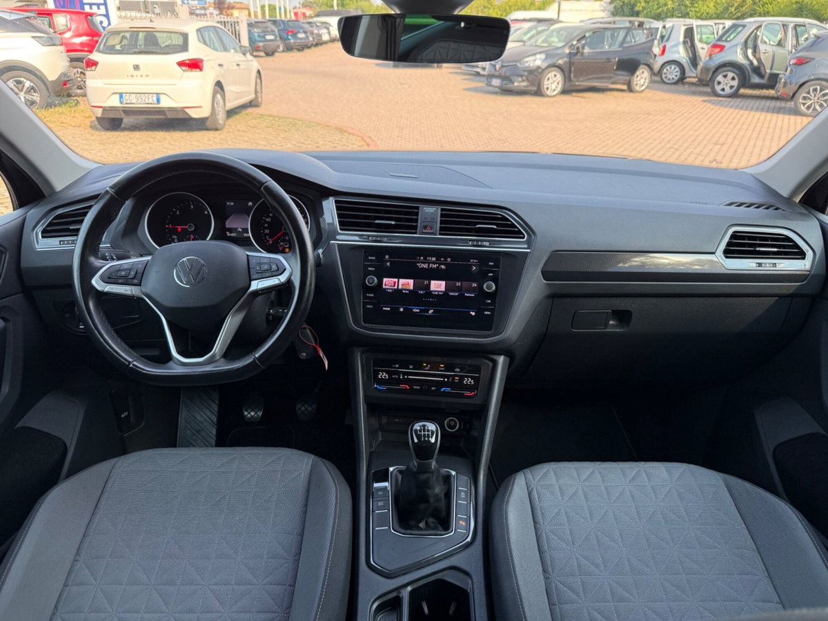 Volkswagen Tiguan 2.0 TDI SCR Life (10)