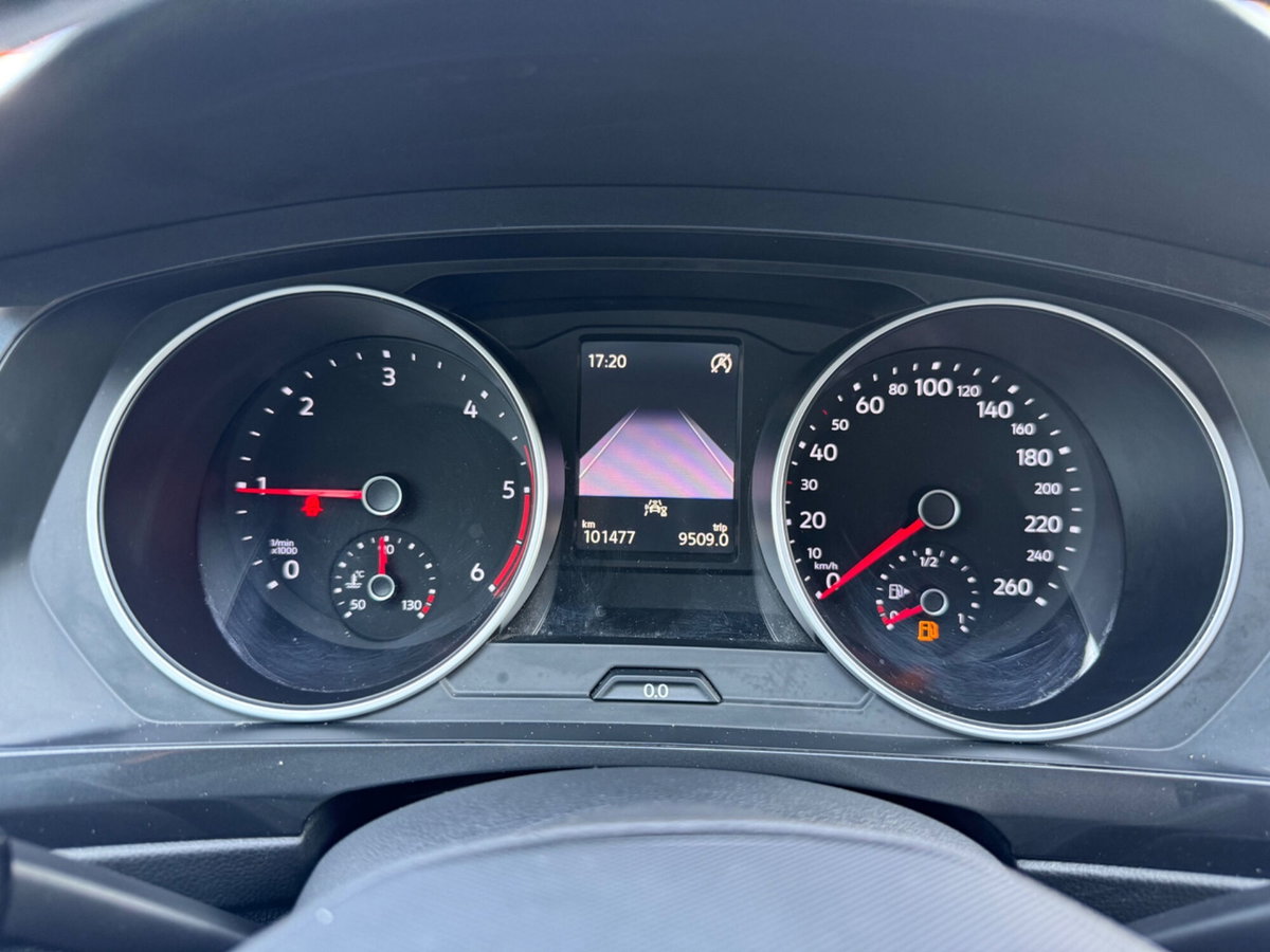 Volkswagen Tiguan 2.0 TDI SCR Life (13)