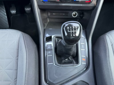 Volkswagen Tiguan 2.0 TDI SCR Life (14)
