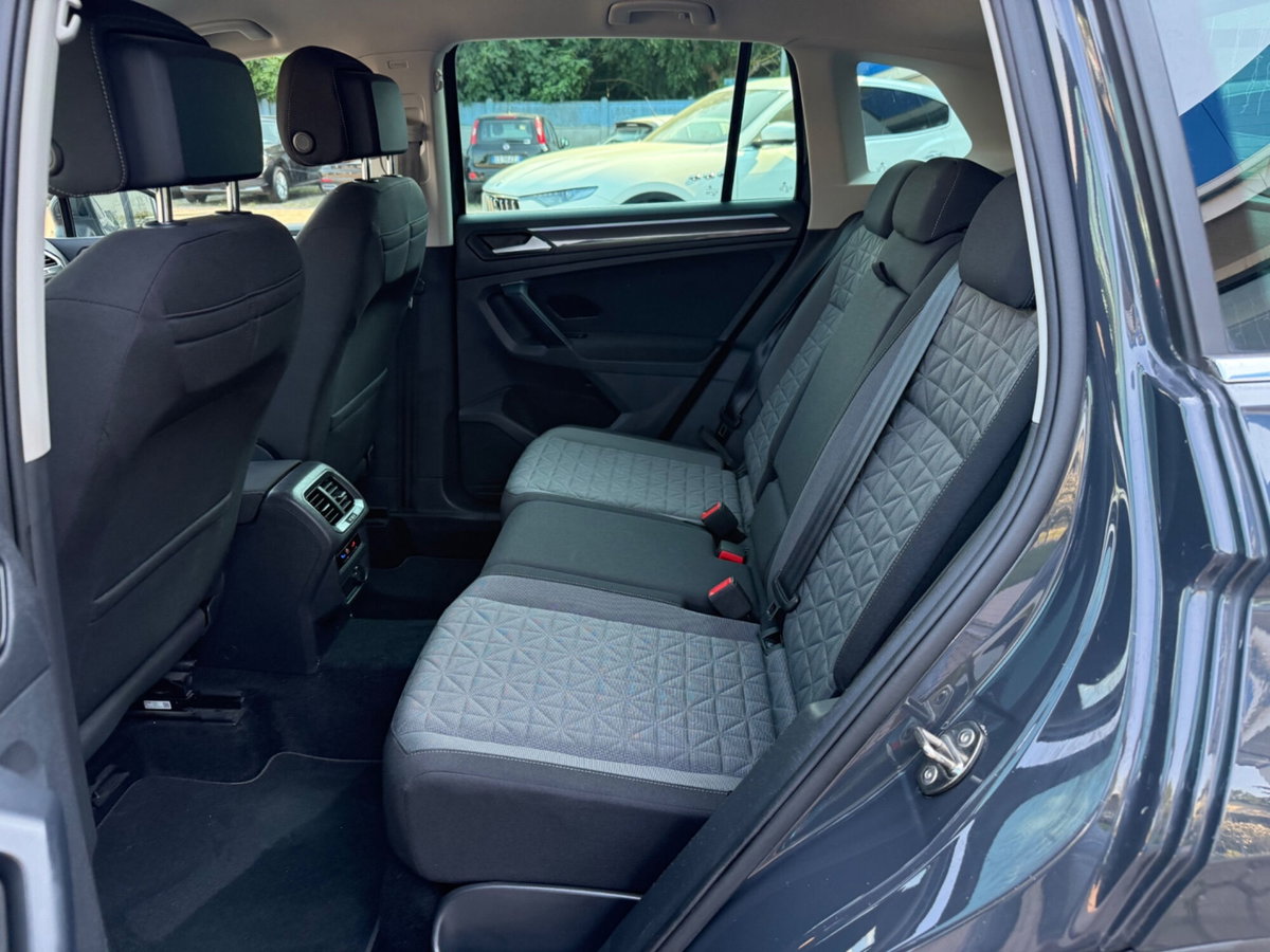 Volkswagen Tiguan 2.0 TDI SCR Life (20)