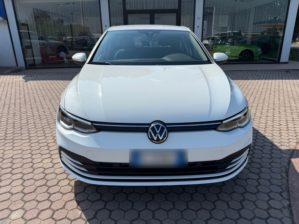 Volkswagen Golf 2.0 TDI SCR Life (2)