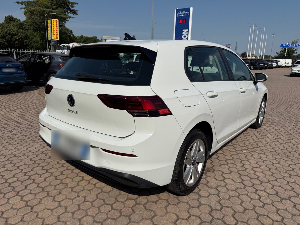 Volkswagen Golf 2.0 TDI SCR Life (6)