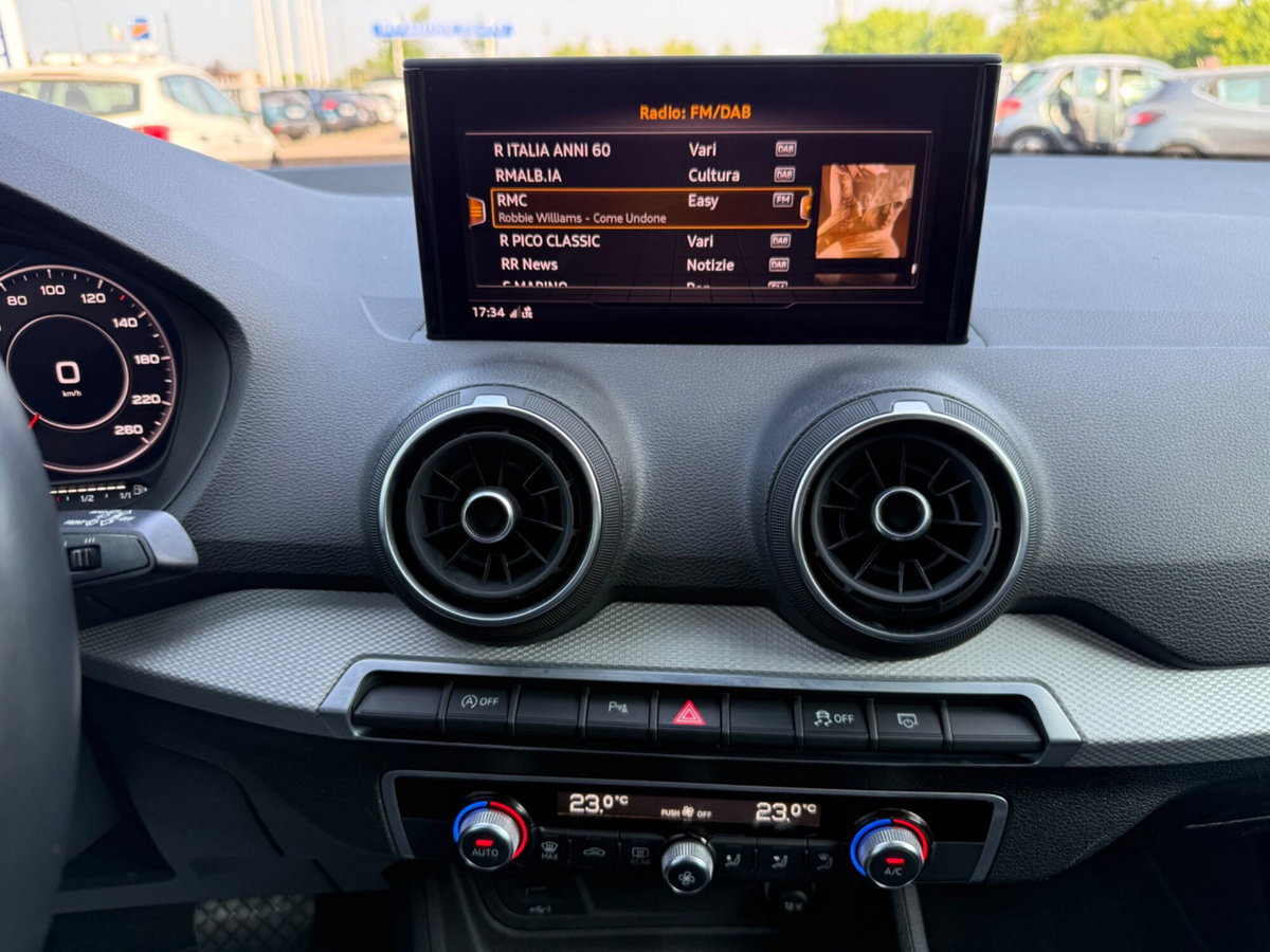 Audi Q2 Q2 35 TFSI S tronic Admired (12)