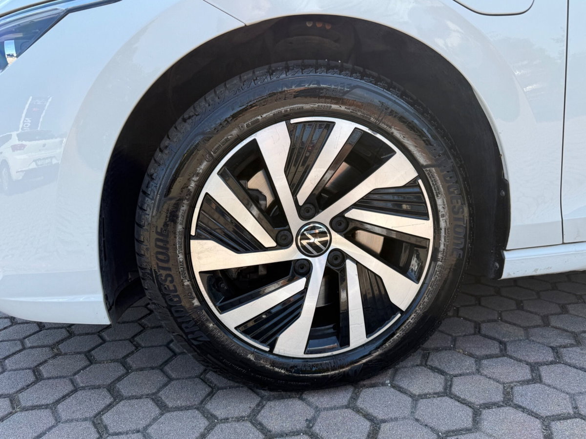 Volkswagen Golf 1.4 TSI eHYBRID 204 CV DSG Style (10)