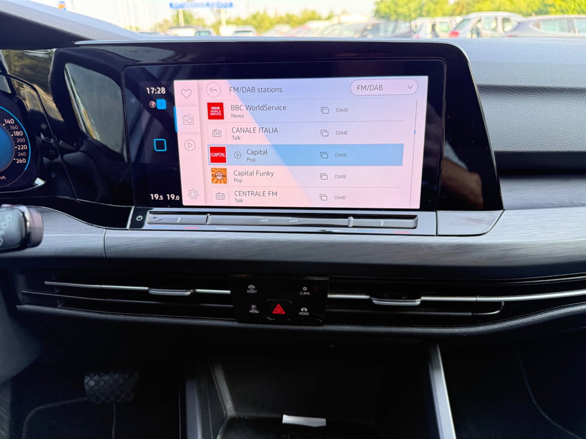 Volkswagen Golf 1.4 TSI eHYBRID 204 CV DSG Style (13)