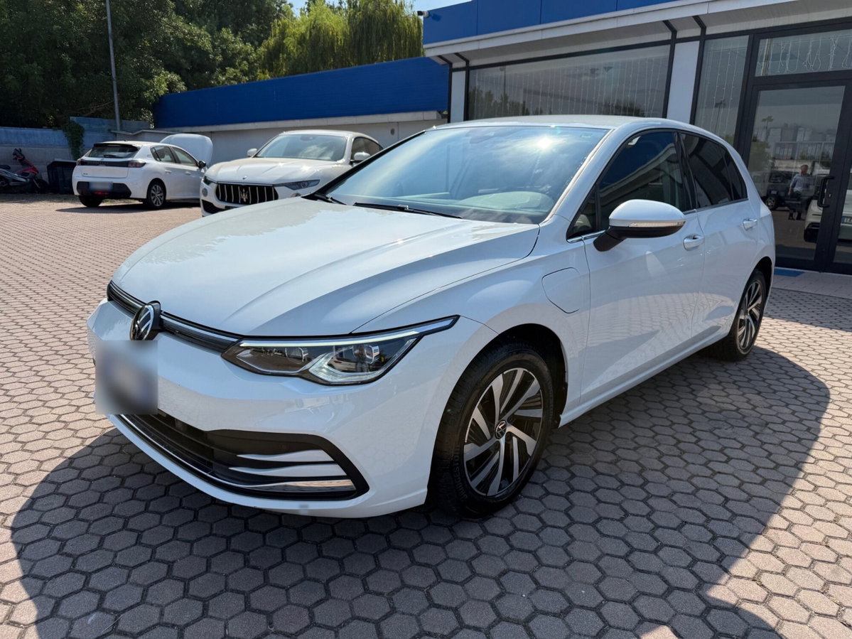 Volkswagen Golf 1.4 TSI eHYBRID 204 CV DSG Style (3)