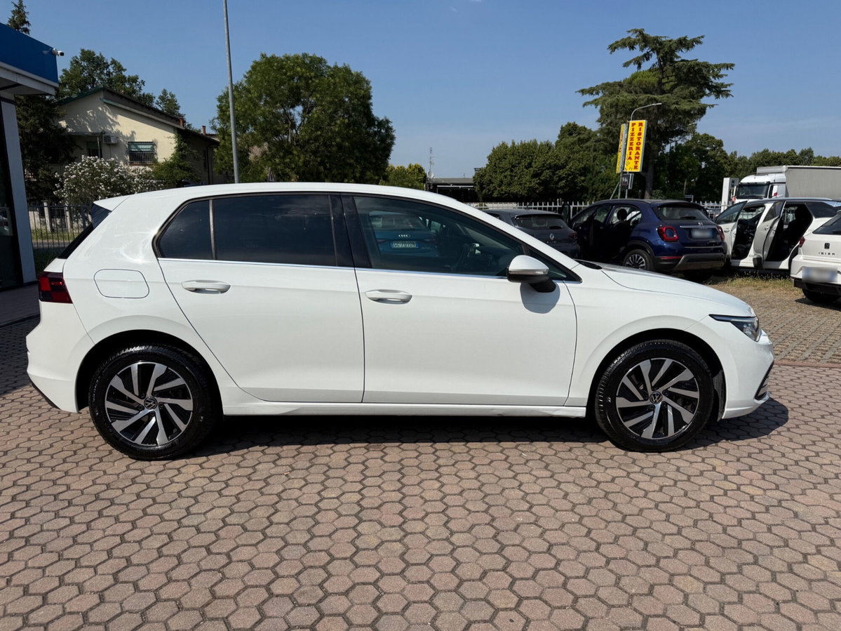 Volkswagen Golf 1.4 TSI eHYBRID 204 CV DSG Style (5)